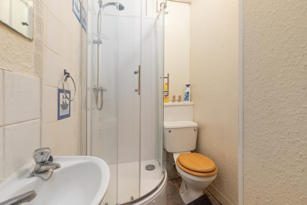 16 T202110011731.jpg