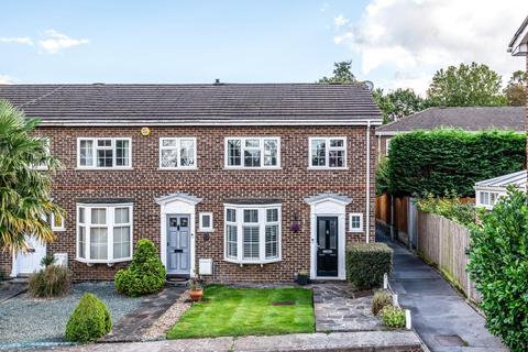 14 Chiltern Gardens, Bromley, BR2 0PT