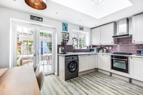 14 Chiltern Gardens, Bromley, BR2 0PT