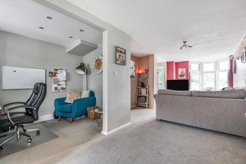 14 Chiltern Gardens, Bromley, BR2 0PT