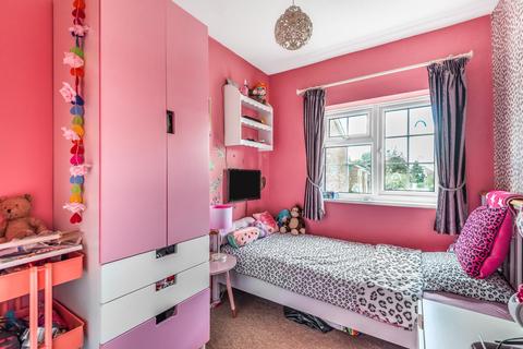 14 Chiltern Gardens, Bromley, BR2 0PT