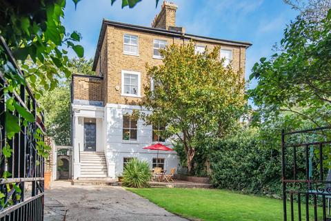 7 Albion Villas Road, London, SE26 4DB