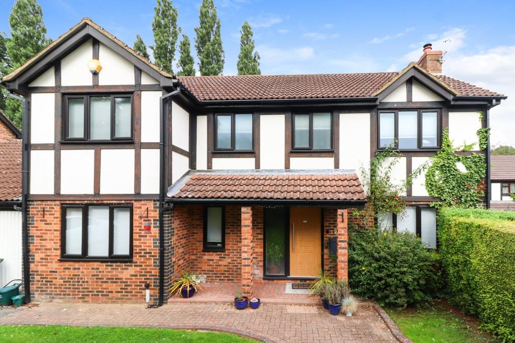 Highfield, Love Lane, Kings Langley, Herts, WD4 4 bed detached house