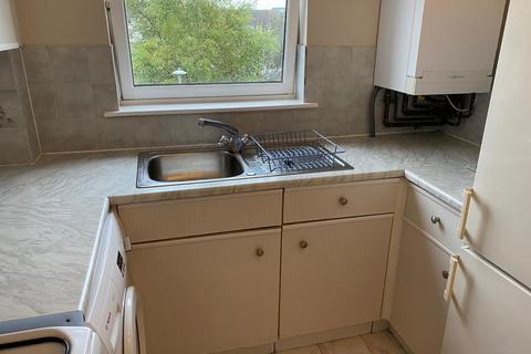 3 bedroom flat to rent, Ferryhill Gardens, Ferryhill, Aberdeen, AB11