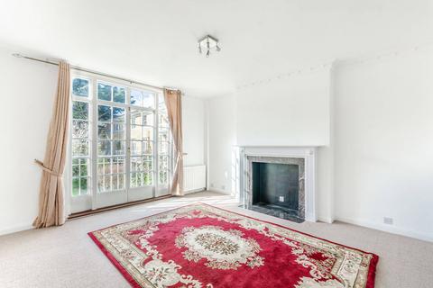 4 bedroom townhouse to rent, Langford Green, London, SE5