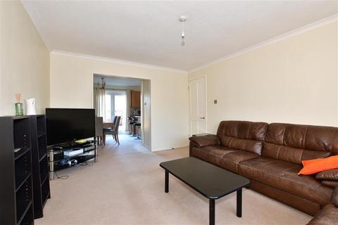 9 Cobham Close, Wallington, SM6 9DS