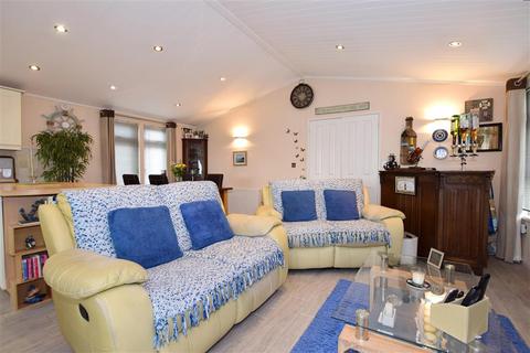 2 bedroom park home for sale - Waterfront, Battlesbridge, Wickford, Essex
