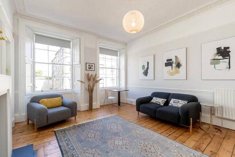 2 bedroom apartment to rent, St Stephen Street, Edinburgh
