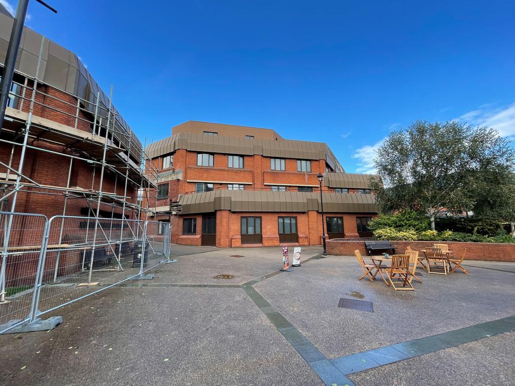 Threadneedle House, Alcester Street... 90 bed block of apartments £