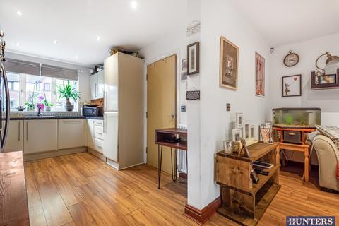 34 Blantyre Avenue, Worsley, Manchester, M28 3DN
