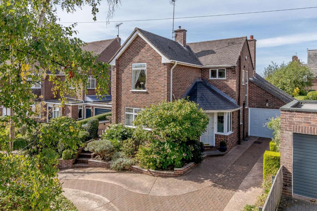 3 King Henrys Road