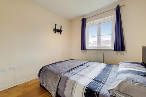 4 Cranesbill Close, London, SW16 5QL