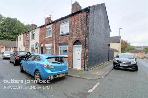 2 bedroom end of terrace house to rent, Nelson Buildings, Kidsgrove