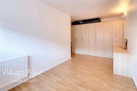 2 bedroom flat to rent, Burrells Wharf, E14
