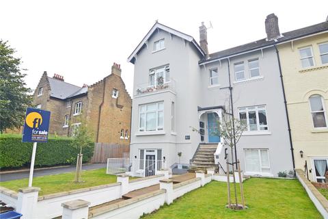 Flat 4, 9 Gloucester Road, Teddington, TW11 0NS