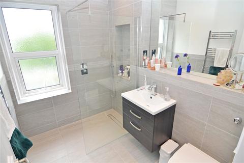 Flat 4, 9 Gloucester Road, Teddington, TW11 0NS