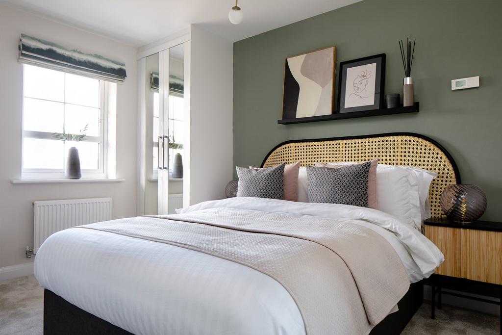 En suite main bedroom in the Maidstone 3 bedroom home