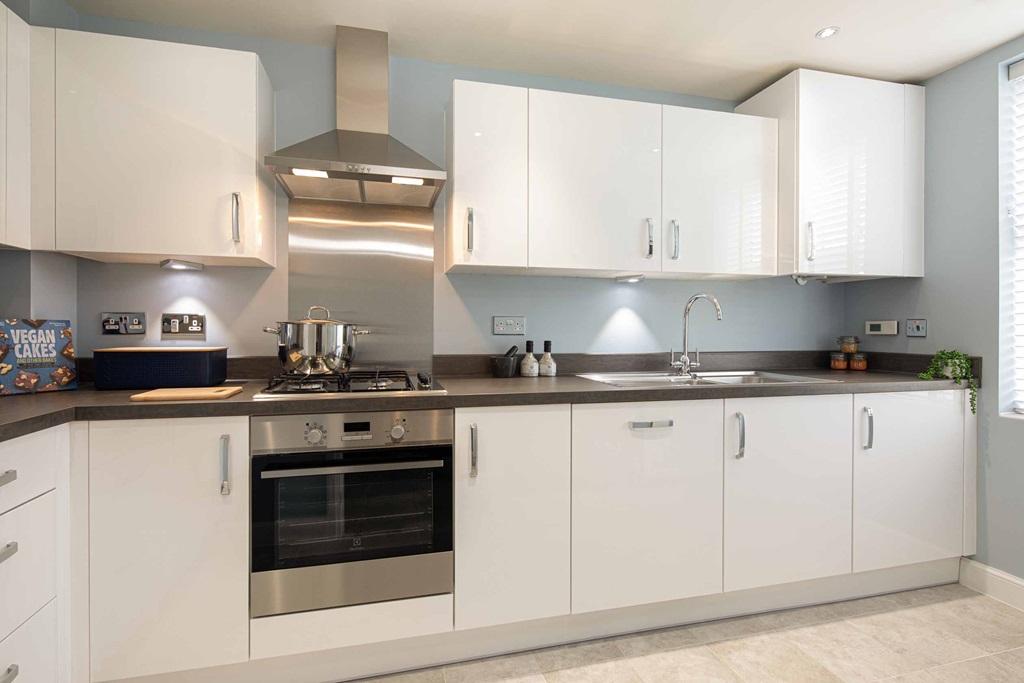 Padstow kitchen 1