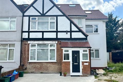1 bedroom in a house share to rent, Church Stretton Road, Hounslow, TW3