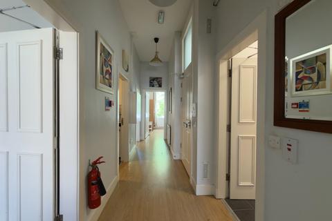 4 bedroom flat to rent, Argyle Street, Finnieston, Glasgow, G3