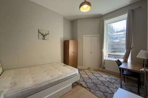 4 bedroom flat to rent, Argyle Street, Finnieston, Glasgow, G3