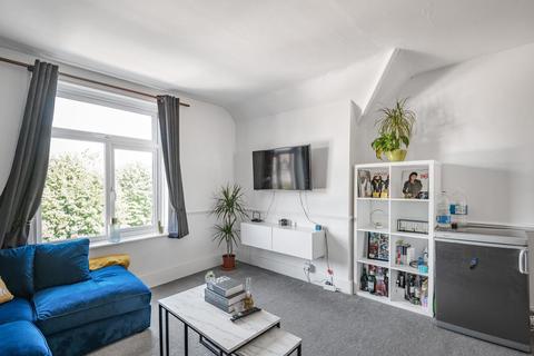 Flat 5, 44 Harold Road, London, SE19 3PL