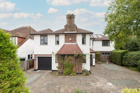 2 Holland Way, Bromley, BR2 7DN