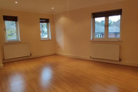 2 bedroom apartment to rent, Brook Road, Redhill