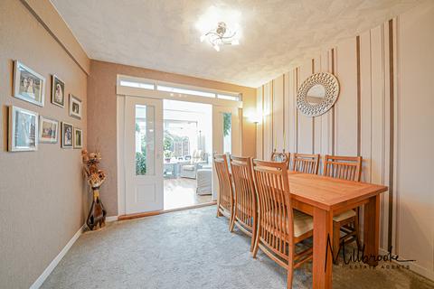 15 Bridgewater Road, Mosley Common, Manchester, M28 1AD