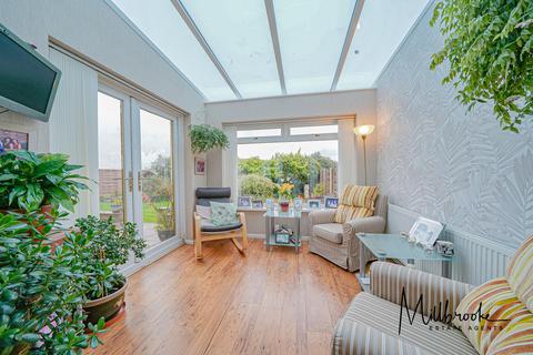 15 Bridgewater Road, Mosley Common, Manchester, M28 1AD