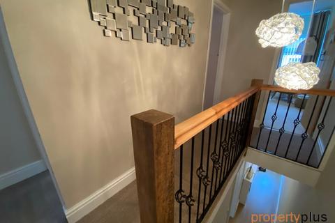 10 Charles Street, Trealaw, Tonypandy, CF40 2UN