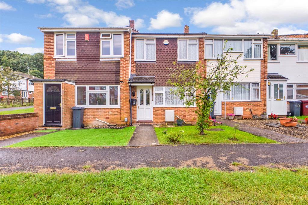 Chichester Road, Tilehurst, Reading... 2 bed terraced house £300,000