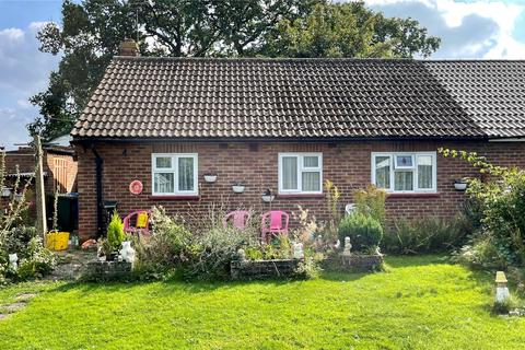 71 Forest Road, Binfield, Bracknell, RG42 4HA