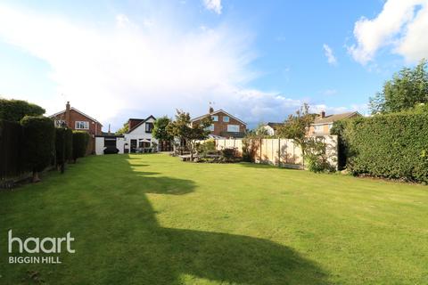 13 Edward Road, Biggin Hill, Westerham, TN16 3HN