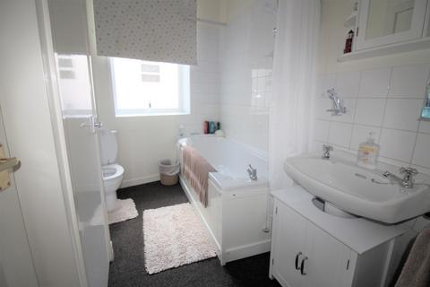 2 bedroom maisonette to rent, Comberton Road, Kidderminster, DY10