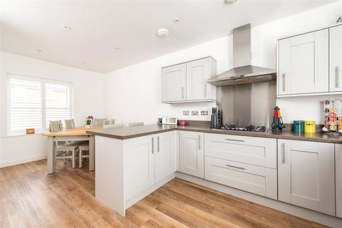 6 Meeks Croft, Clifton, Shefford, SG17 5GW