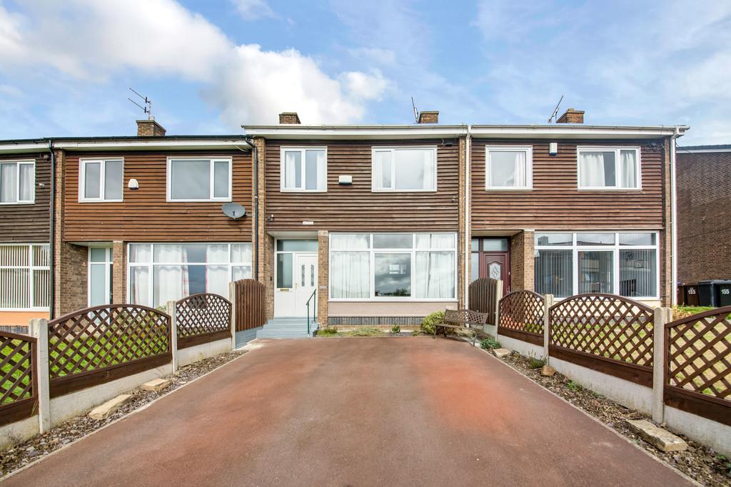 Fox Hill Crescent, Sheffield 3 bed terraced house £135,000