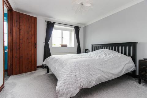 5 Marron Close, Axbridge, BS26 2PE