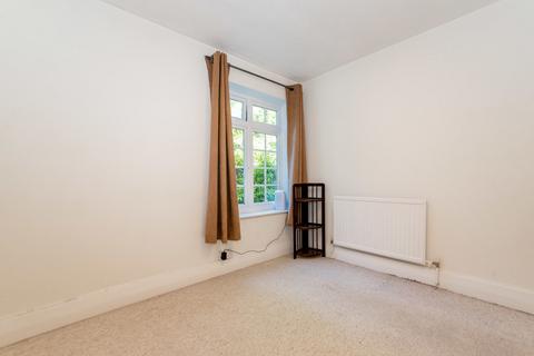 1 bedroom apartment to rent, Ivy Drive, Lightwater