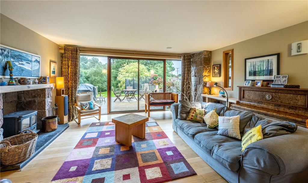 Woodend Cottage, Blairdaff, Inverurie, Aberdeenshire, AB51 5 bed