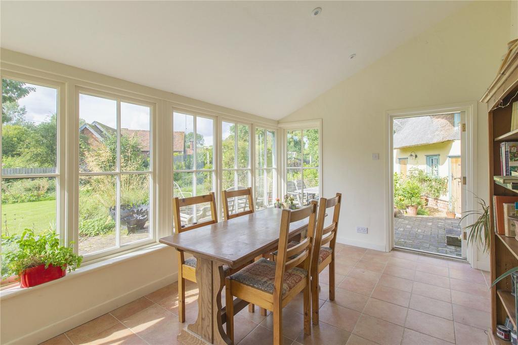 Breakfast Room