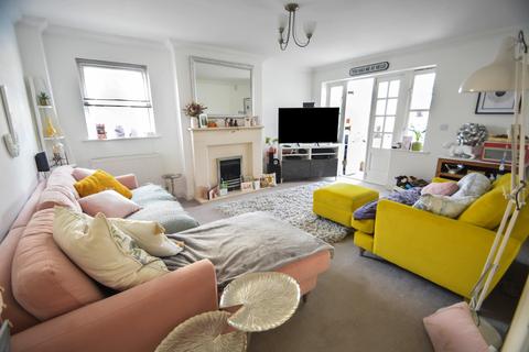 120a Feering Hill, Feering, Colchester, CO5 9PY