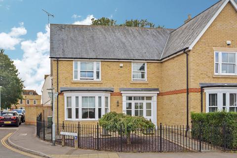 120a Feering Hill, Feering, Colchester, CO5 9PY