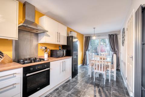 268 Exhall Close, Church Hill, Redditch, B98 9JD