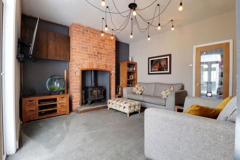 3 Calder Row, Stanley, Wakefield, WF3 4LX