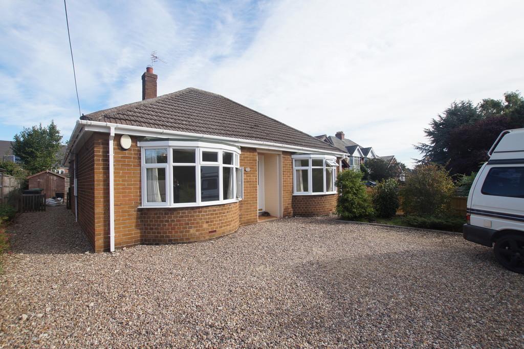 Deepdale Lane, Nettleham, Lincoln 2 bed detached bungalow - £795 pcm (£ ...