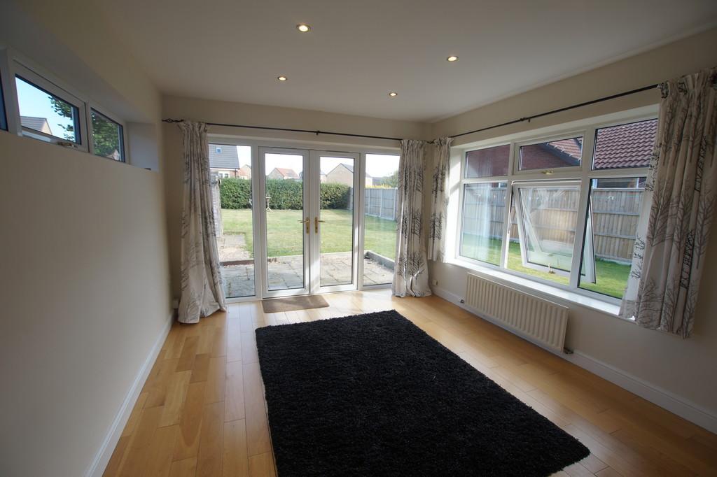 Deepdale Lane, Nettleham, Lincoln 2 bed detached bungalow £795 pcm (£