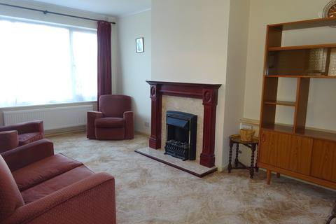 8 Leonard Road, Greatstone, New Romney, TN28 8UJ