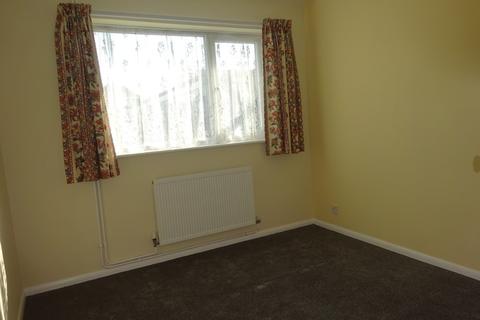 8 Leonard Road, Greatstone, New Romney, TN28 8UJ