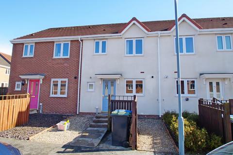 3 bedroom terraced house to rent, Hilltop View, Langley Park